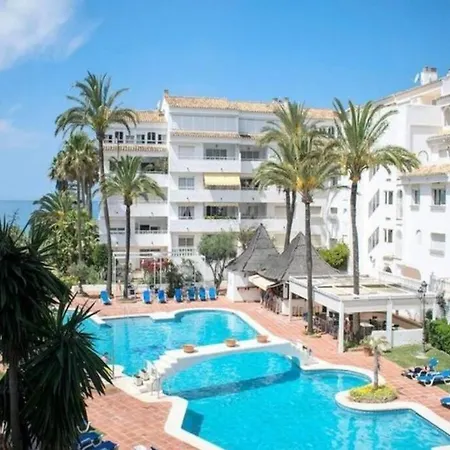 En Playa Real, En 1ª Línea De Playa * Marbella